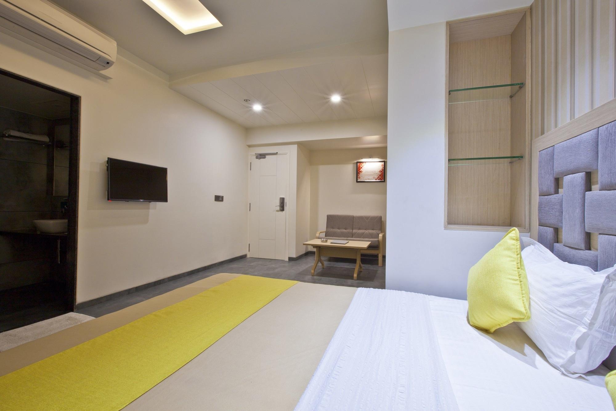 סוראט Hotel Sifat International מראה חיצוני תמונה