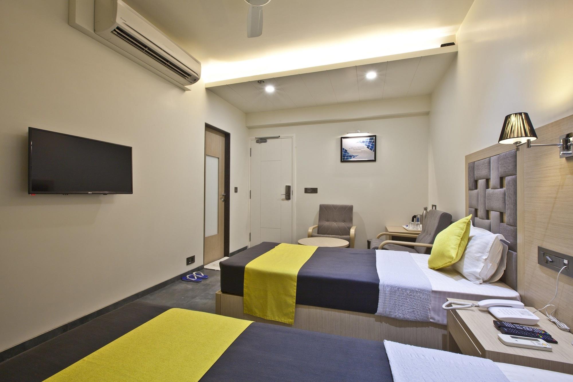 סוראט Hotel Sifat International מראה חיצוני תמונה